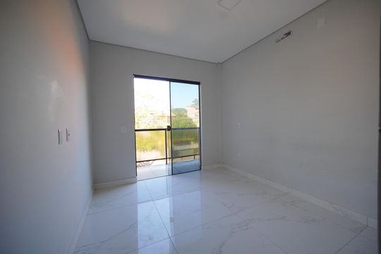 Suíte 1 de casa para alugar com 2 quartos, 75m² em Ingleses do Rio Vermelho, Florianópolis