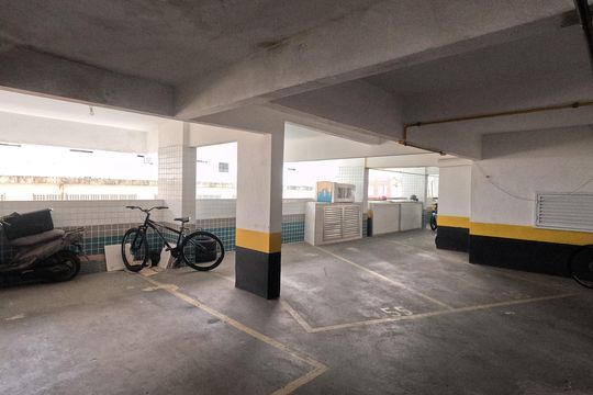 Área Comum - Garagem demarcada de apartamento para alugar com 2 quartos, 72m² em Campo Grande, Santos
