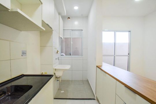 Cozinha de apartamento para alugar com 2 quartos, 47m² em Jardim, Santo André
