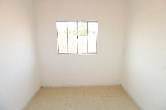 Quarto 1 de casa para alugar com 2 quartos, 46m² em Jardim Valparaiba, São José dos Campos