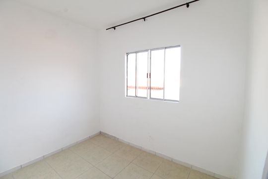 Quarto 2 de casa para alugar com 2 quartos, 46m² em Jardim Valparaiba, São José dos Campos