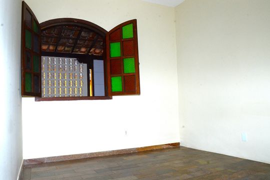 Quarto 1 de casa para alugar com 2 quartos, 80m² em Goiânia, Belo Horizonte