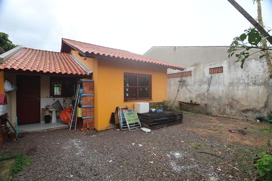 Área externa de casa para alugar com 3 quartos, 67m² em Harmonia, Canoas