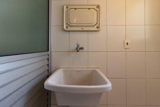 Área de Serviço de apartamento à venda com 3 quartos, 73m² em Água Branca, São Paulo