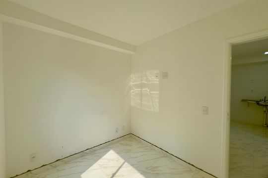 Quarto 2 de apartamento à venda com 2 quartos, 44m² em Picanço, Guarulhos