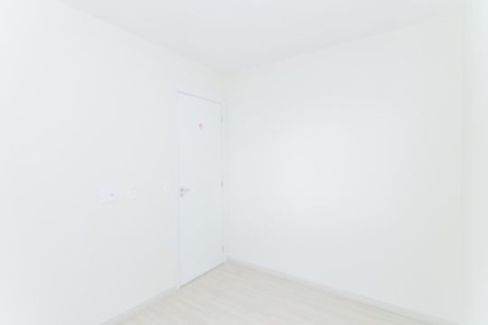 Quarto 1 de apartamento à venda com 2 quartos, 43m² em Vila das Bandeiras, Guarulhos