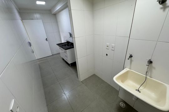 Apartamento para alugar com 3 quartos, 58m² em Jardim Caiapiá, Cotia
