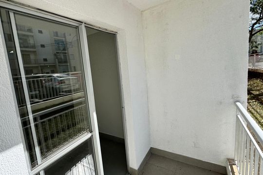 Apartamento para alugar com 3 quartos, 58m² em Jardim Caiapiá, Cotia