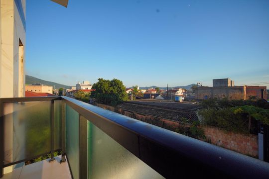 Varanda da Suíte 1 de casa para alugar com 2 quartos, 81m² em Ingleses do Rio Vermelho, Florianópolis