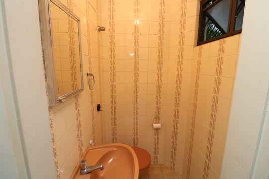 Lavabo de casa para alugar com 2 quartos, 100m² em Quinta da Paineira, São Paulo