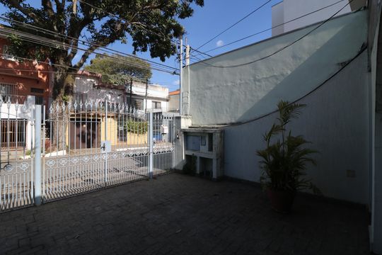 Casa para alugar com 2 quartos, 100m² em Quinta da Paineira, São Paulo