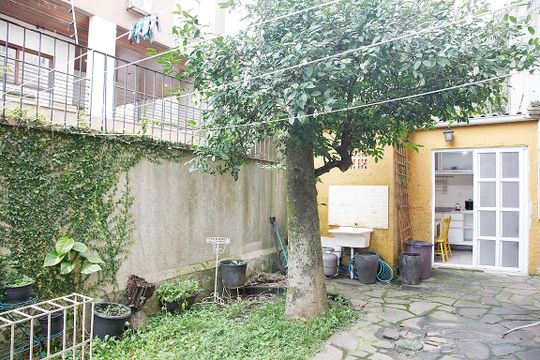 Pátio de apartamento para alugar com 2 quartos, 120m² em Jardim Botânico, Porto Alegre