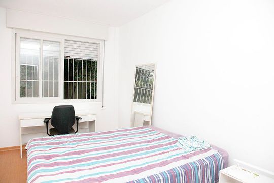 Quarto 1 de apartamento para alugar com 2 quartos, 120m² em Jardim Botânico, Porto Alegre