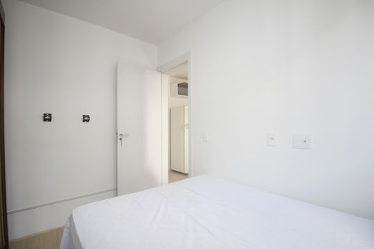 Quarto 1 de apartamento para alugar com 2 quartos, 37m² em Vila Andrade, São Paulo