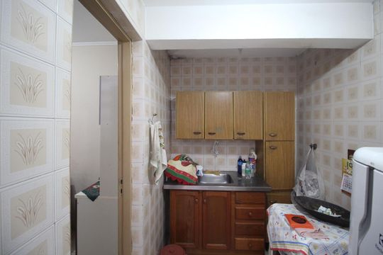 Cozinha de apartamento à venda com 2 quartos, 61m² em Higienópolis, Porto Alegre