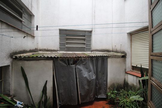 Quintal de apartamento à venda com 2 quartos, 61m² em Higienópolis, Porto Alegre