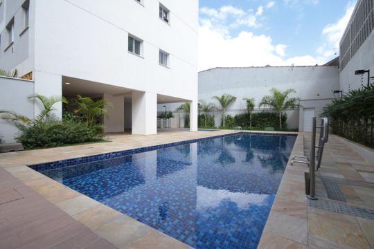 Piscina de apartamento para alugar com 2 quartos, 39m² em Cambuci, São Paulo