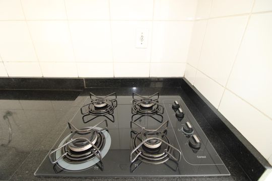Cozinha de apartamento para alugar com 2 quartos, 50m² em Vila Conceicao, São Paulo