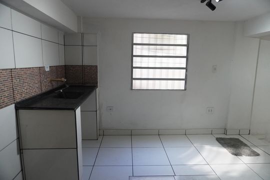 Casa para alugar com 1 quarto, 60m² em Vila Chuca, São Paulo