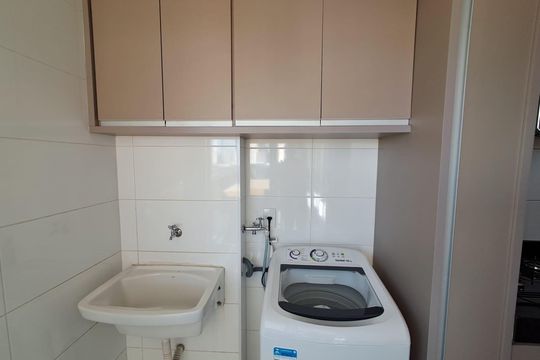 Área de serviço de apartamento para alugar com 2 quartos, 72m² em Setor Marista, Goiânia
