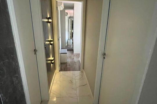 Corredor de apartamento para alugar com 2 quartos, 65m² em Jardim Vazani, São Paulo