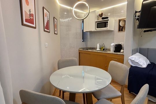 Flat de kitnet/studio à venda com 0 quarto, 32m² em Vila Clementino, São Paulo