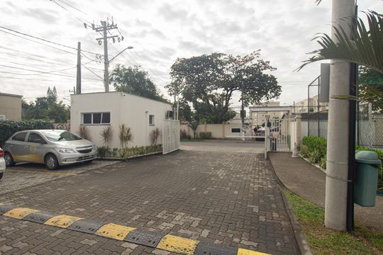 Área comum de apartamento para alugar com 2 quartos, 47m² em Cosmos, Rio de Janeiro