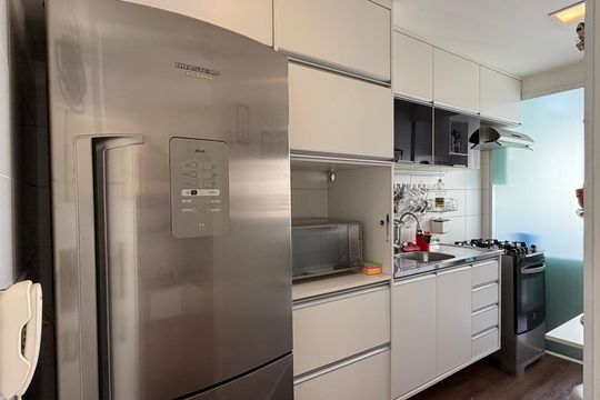 Cozinha  de apartamento à venda com 2 quartos, 58m² em Taquara, Rio de Janeiro