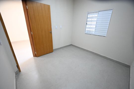 Casa de Condomínio para alugar com 2 quartos, 57m² em Jardim Imperial, Aparecida de Goiânia