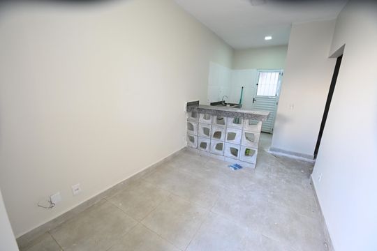 Casa de Condomínio para alugar com 2 quartos, 39m² em Jardim Imperial, Aparecida de Goiânia
