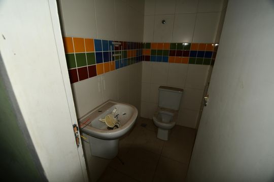 Banheiro de casa à venda com 4 quartos, 644m² em Centro, Campinas