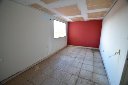 Quarto 2 de casa à venda com 4 quartos, 644m² em Centro, Campinas