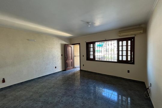 Casa à venda com 3 quartos, 240m² em Todos Os Santos, Rio de Janeiro
