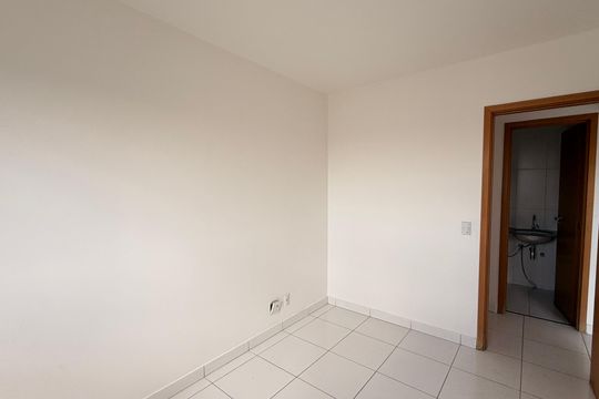 Quarto  de apartamento para alugar com 2 quartos, 58m² em Ipiranga, Goiânia