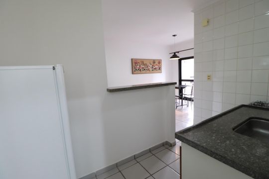 Cozinha  de apartamento para alugar com 1 quarto, 50m² em Centro, Ribeirão Preto