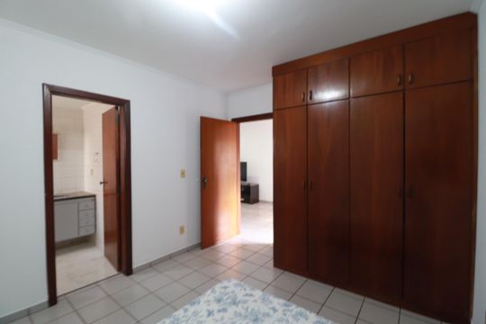 Quarto 1 de apartamento para alugar com 1 quarto, 50m² em Centro, Ribeirão Preto