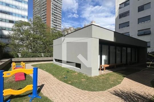 Apartamento para alugar com 3 quartos, 67m² em Pinheiros, São Paulo