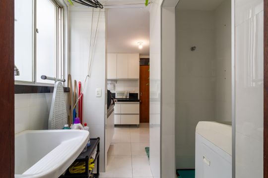 Apartamento à venda com 2 quartos, 80m² em Santo Antônio, Belo Horizonte
