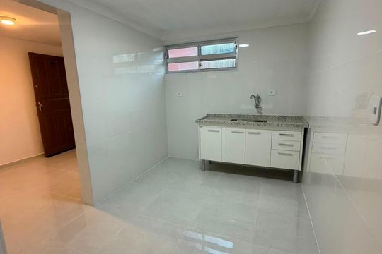 Cozinha de apartamento à venda com 2 quartos, 48m² em Artur Alvim, São Paulo