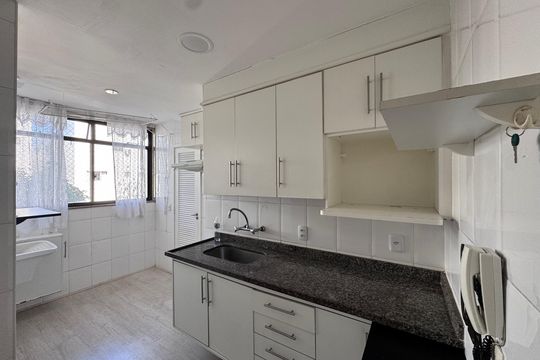 Cozinha e Área de Serviço de apartamento à venda com 3 quartos, 95m² em Recreio dos Bandeirantes, Rio de Janeiro