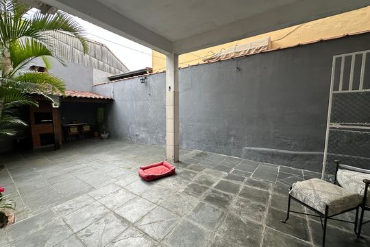 Quintal de casa para alugar com 3 quartos, 120m² em Jardim Florida, Barueri
