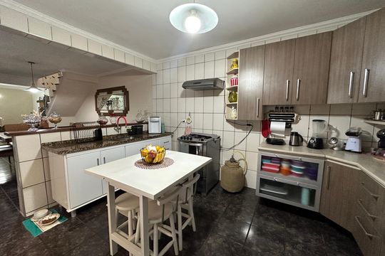 Cozinha de casa para alugar com 3 quartos, 120m² em Jardim Florida, Barueri