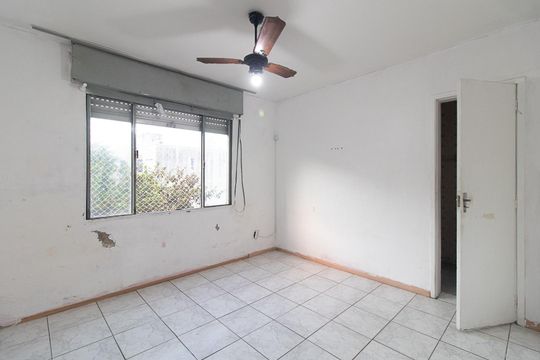 Quarto 1 de apartamento para alugar com 3 quartos, 50m² em Cavalhada, Porto Alegre