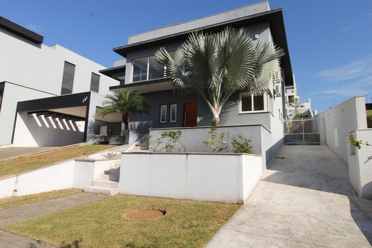 Casa de Condomínio para alugar com 5 quartos, 350m² em Condomínio Reserva do Paratehy, São José dos Campos