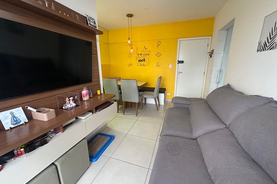 Sala de apartamento para alugar com 2 quartos, 54m² em Vila Cascatinha, São Vicente