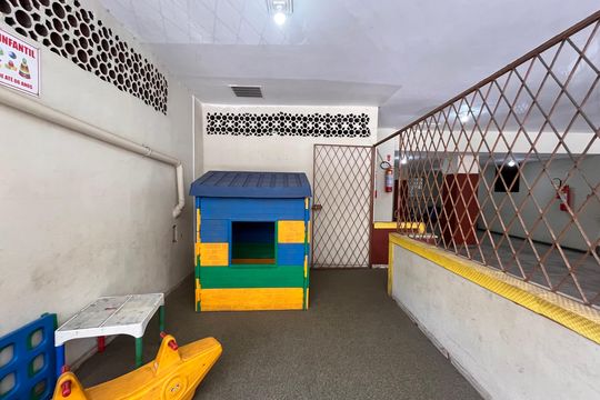 Área comum de apartamento à venda com 2 quartos, 85m² em Copacabana, Rio de Janeiro