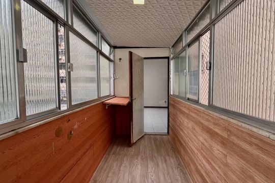 Closet Quarto 2 de apartamento à venda com 2 quartos, 85m² em Copacabana, Rio de Janeiro