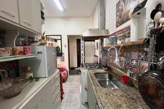 Apartamento à venda com 2 quartos, 80m² em Copacabana, Rio de Janeiro