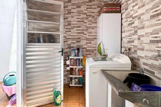 Área de Serviço de casa à venda com 3 quartos, 87m² em Baeta Neves, São Bernardo do Campo