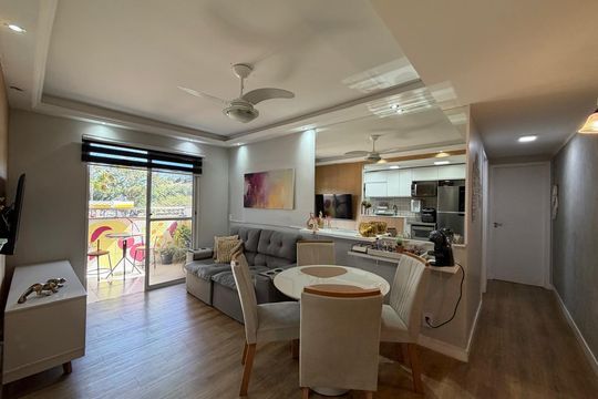 Sala de apartamento à venda com 2 quartos, 55m² em Taquara, Rio de Janeiro